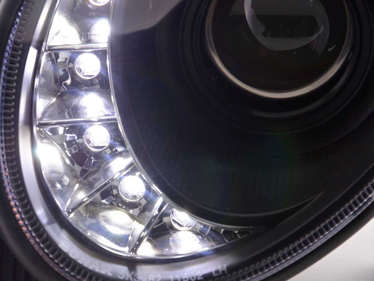 Scheinwerfer Set Daylight LED TFL-Optik Mercedes E-Klasse 211 02-06 schwarz Scheinwerfer Set Daylight LED TFL-Optik Mercedes E-Klasse 211 02-06 schwarz